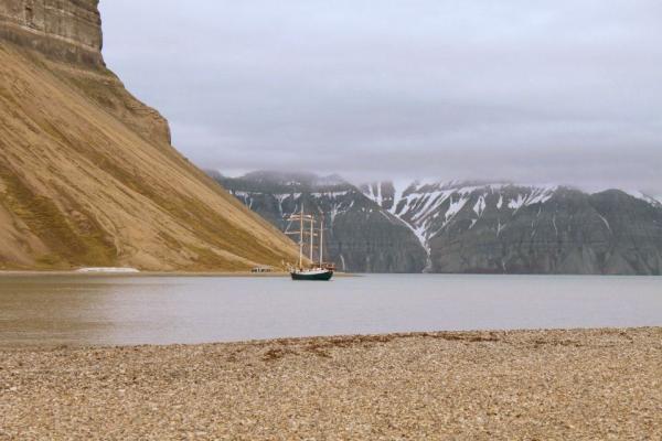 2012 Svalbard Island Landscape